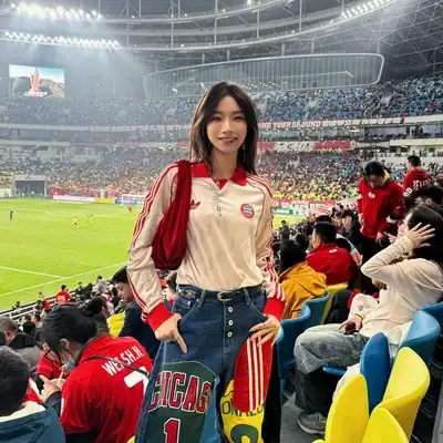 蒋敏